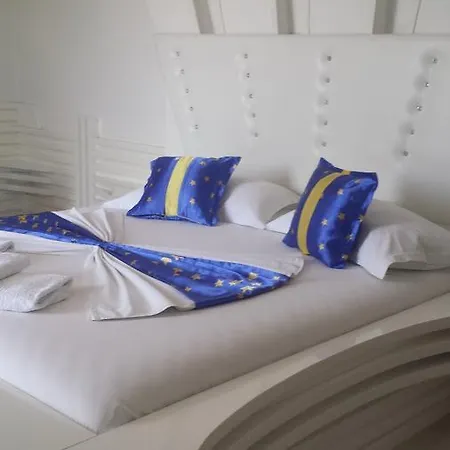 Hotel Mer's Tirana