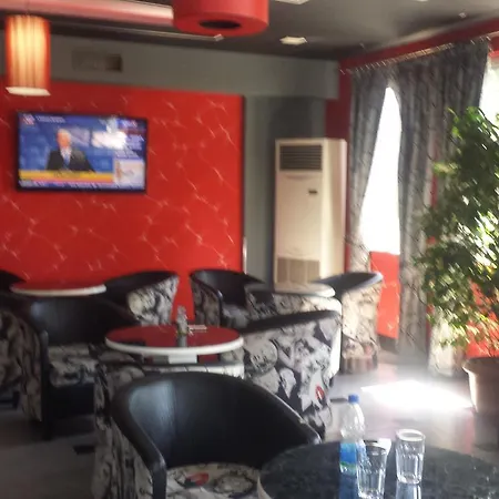Mer's Hotel 2*