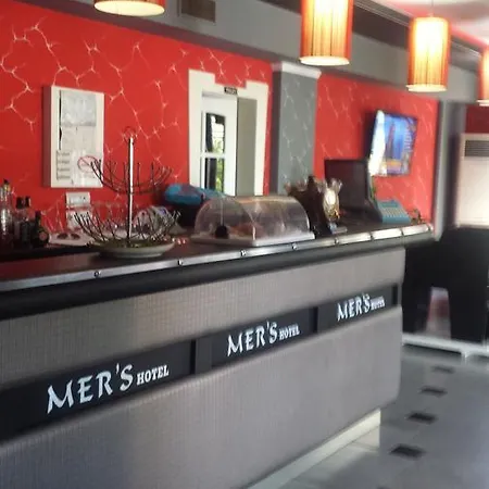 Mer's Hotel 2*